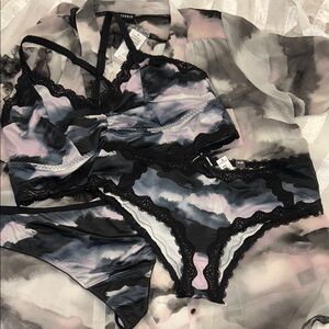 Torrid four piece set 3X panties bra blouse NWT